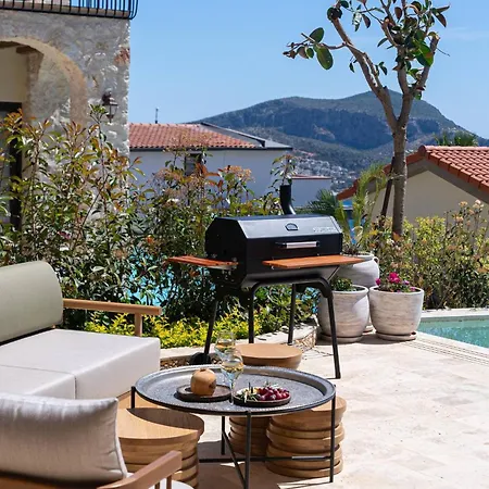 Calliope, Epic Elegance Retreat Βίλα