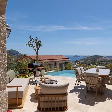 Villa Calliope, Epic Elegance Retreat