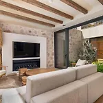 Calliope, Epic Elegance Retreat וילה *
