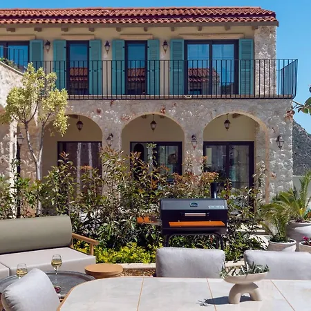 Calliope, Epic Elegance Retreat וילה